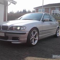 BMW 330d E46 