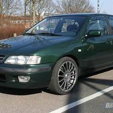 Nissan Primera 2.0i SLX