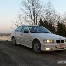 BMW E 36 316 i  # død#