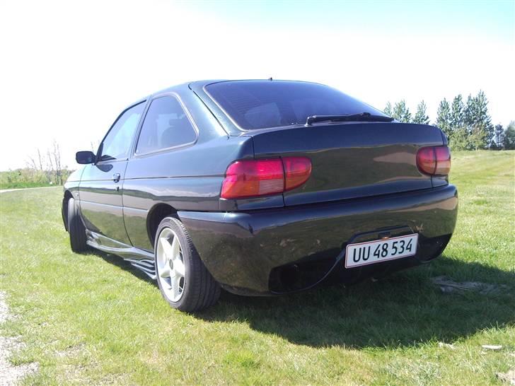 Ford Escort 1.8 16v (Solgt) billede 9