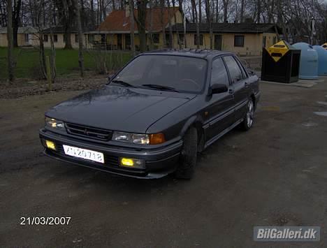 Mitsubishi Galant 4x4 "solgt" billede 2
