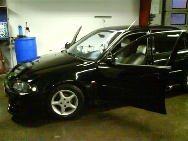 Toyota corolla 1,6 gsi byttet - den nye bambus raket..  billede 17