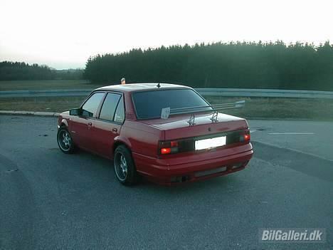 Opel Ascona C GT 2,0i billede 4