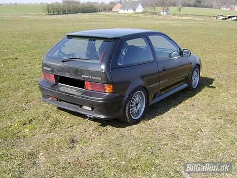 Suzuki Swift 1.3 GTi  billede 2