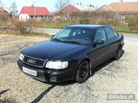 Audi 100 2,6 v6 billede 2