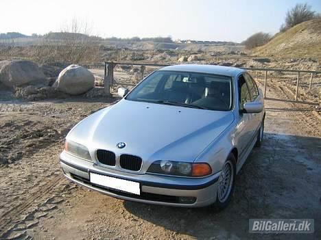 BMW *540i* billede 3