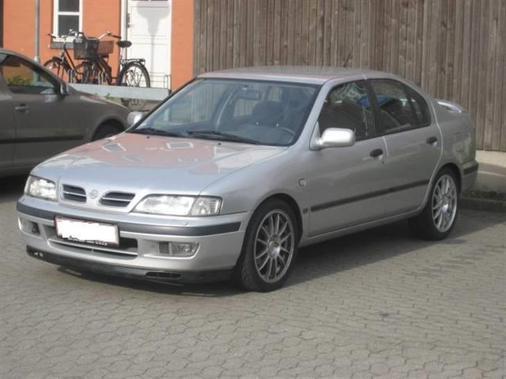 Nissan Primera- Solgt- billede 1