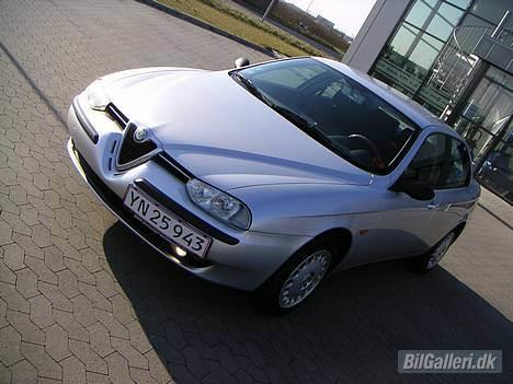 Alfa Romeo 156 2,0 TWIN SPARK billede 1