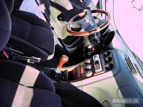 Alfa Romeo 156 2,0 TWIN SPARK billede 9