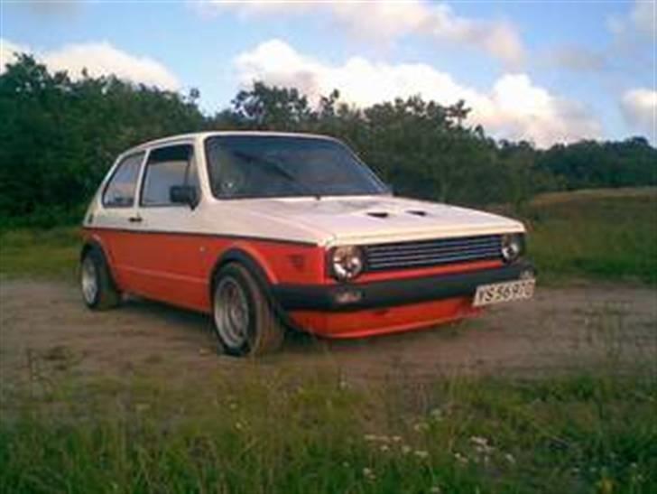VW Golf 1 - Sådan ser den ud lige pt .. billede 1