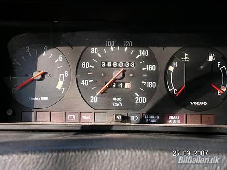 Volvo 244 GL billede 4