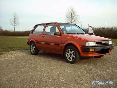 Toyota starlet billede 1