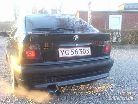 BMW E36 323 Ti (turbo) billede 3