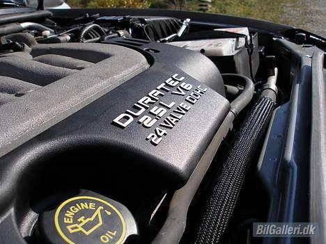 Ford Mondeo v6 GHIA billede 2