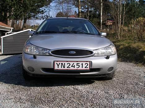 Ford Mondeo v6 GHIA billede 10