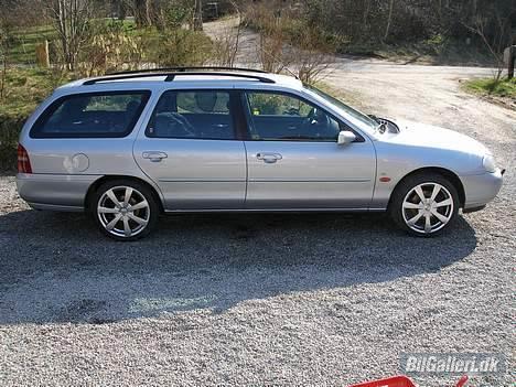 Ford Mondeo v6 GHIA billede 11
