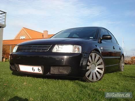 VW Passat 1.8 T *SOLGT* billede 15