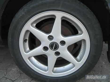 Ford mondeo Expressive *solgt* - mine sommer fælge og dæk.. billede 9