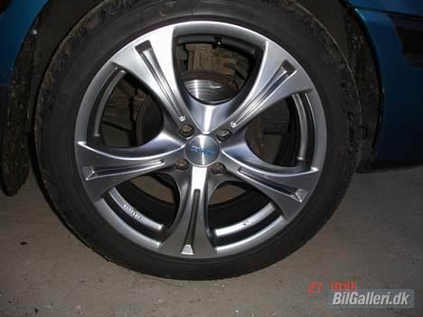 Mazda 323 BG DØD billede 3