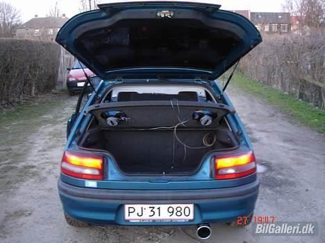 Mazda 323 BG DØD billede 8