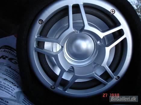 Mazda 323 BG DØD billede 10