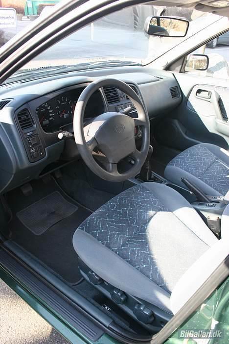 Nissan Primera 2.0i SLX billede 6