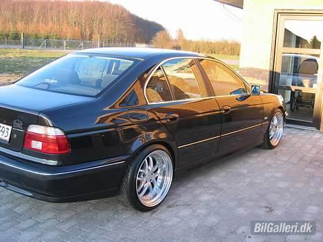 BMW 325i Coupe Turbo Solgt - Så lige kones E39 lidt fed også. billede 14