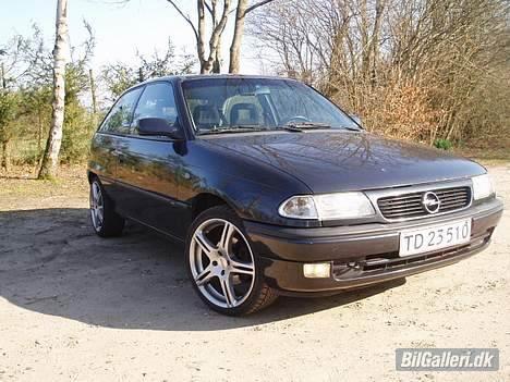 Opel Astra F 2.0 GSI 16v SOLGT billede 3