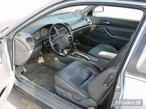 Honda Accord EX Coupé - SOLGT billede 4