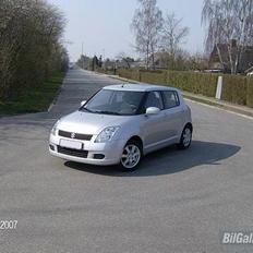 Suzuki Swift *Solgt*
