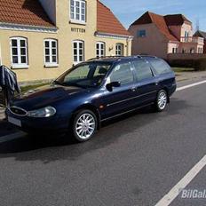 Ford  Mondeo 2.0 Expresive stc