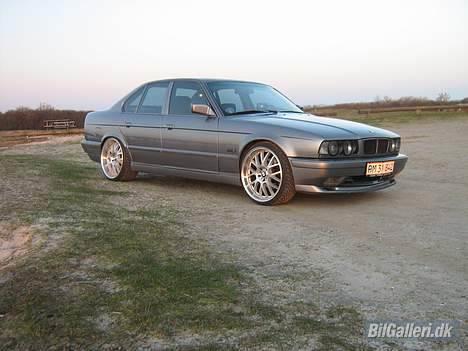 BMW e34 540a solgt billede 2