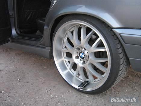 BMW e34 540a solgt billede 7