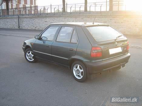 Skoda Felicia SOLGT - Lidt skidt modlys billede 14