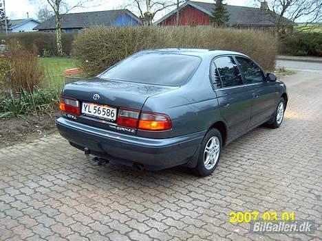 Toyota Carina E 2,0 GLI #SOLGT# billede 7