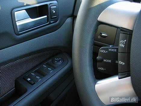 Ford Focus TDCi Titanium - Cruise og stemmestyring. Morsomt legetøj :P billede 9
