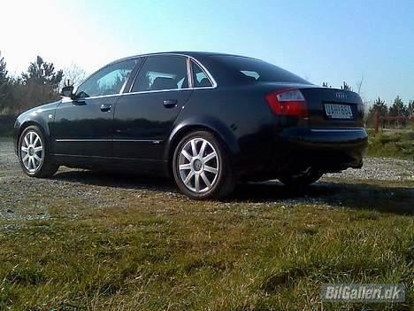 Audi A4 Quattro S-Line billede 2