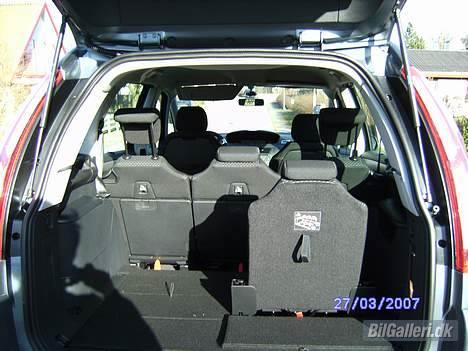 Citroën Grand C4 Picasso 1.8 VTR+ billede 5