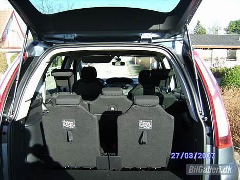 Citroën Grand C4 Picasso 1.8 VTR+ billede 6