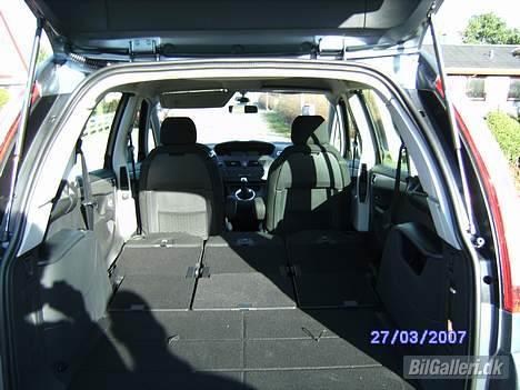 Citroën Grand C4 Picasso 1.8 VTR+ billede 7