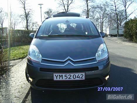 Citroën Grand C4 Picasso 1.8 VTR+ billede 8