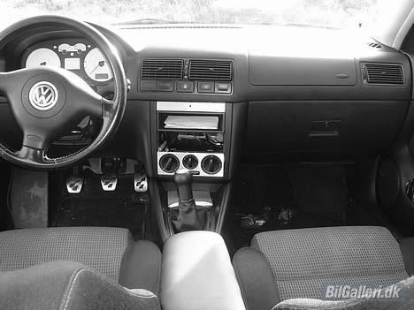 VW Golf IV *SOLGT* billede 8