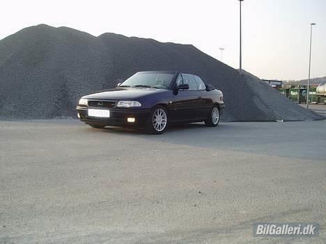 Opel Astra F Cabrio (solgt) billede 8
