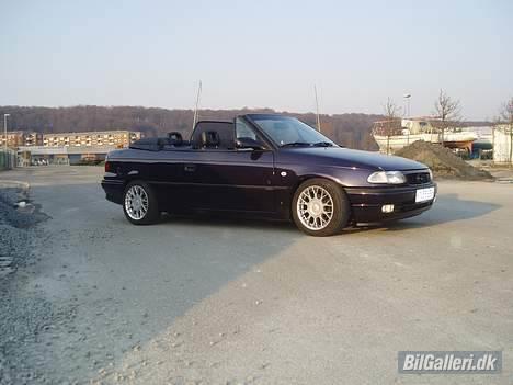 Opel Astra F Cabrio (solgt) billede 9