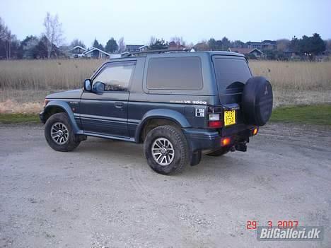 Mitsubishi Pajero V6 Aut. solgt.. billede 11