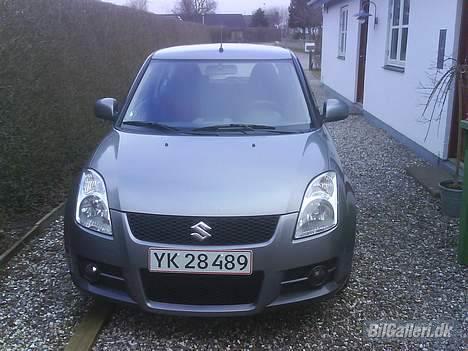 Suzuki swift 1,6 sport billede 2