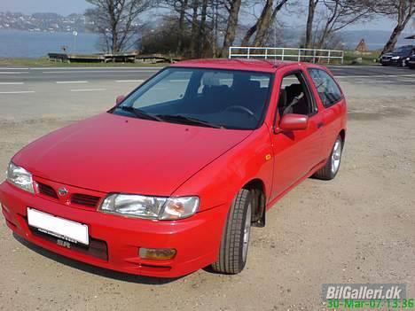 Nissan Almera 1.6 SR *SOLGT* billede 4