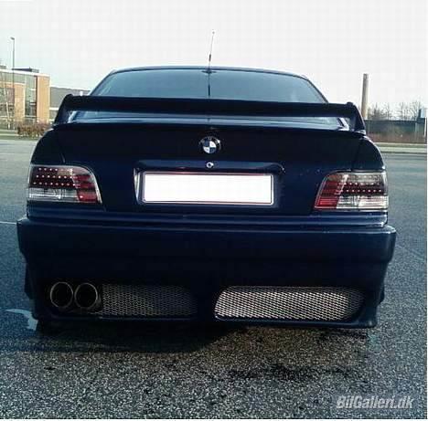 BMW 320i coupé billede 7