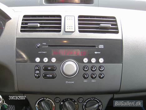 Suzuki Swift *Solgt* billede 14