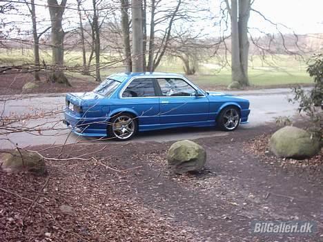 BMW e30 (Solgt) billede 5